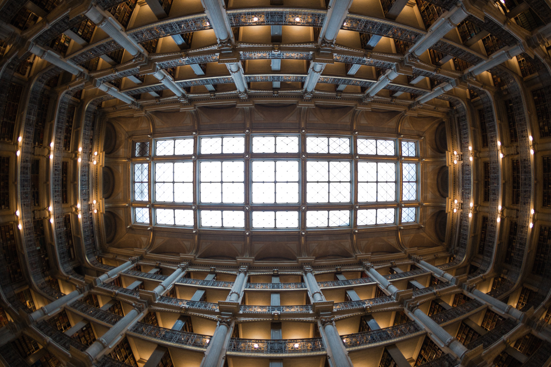 I could have spent an hour in here taking hundreds of photographs, the architectural design had me frothing.