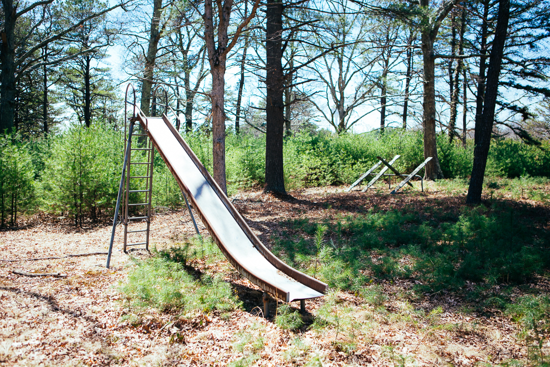 Close by was this rusty old playground. I haven't seen a slide like this in a long time, the liability rules these days make this far to dangerous for children to use.