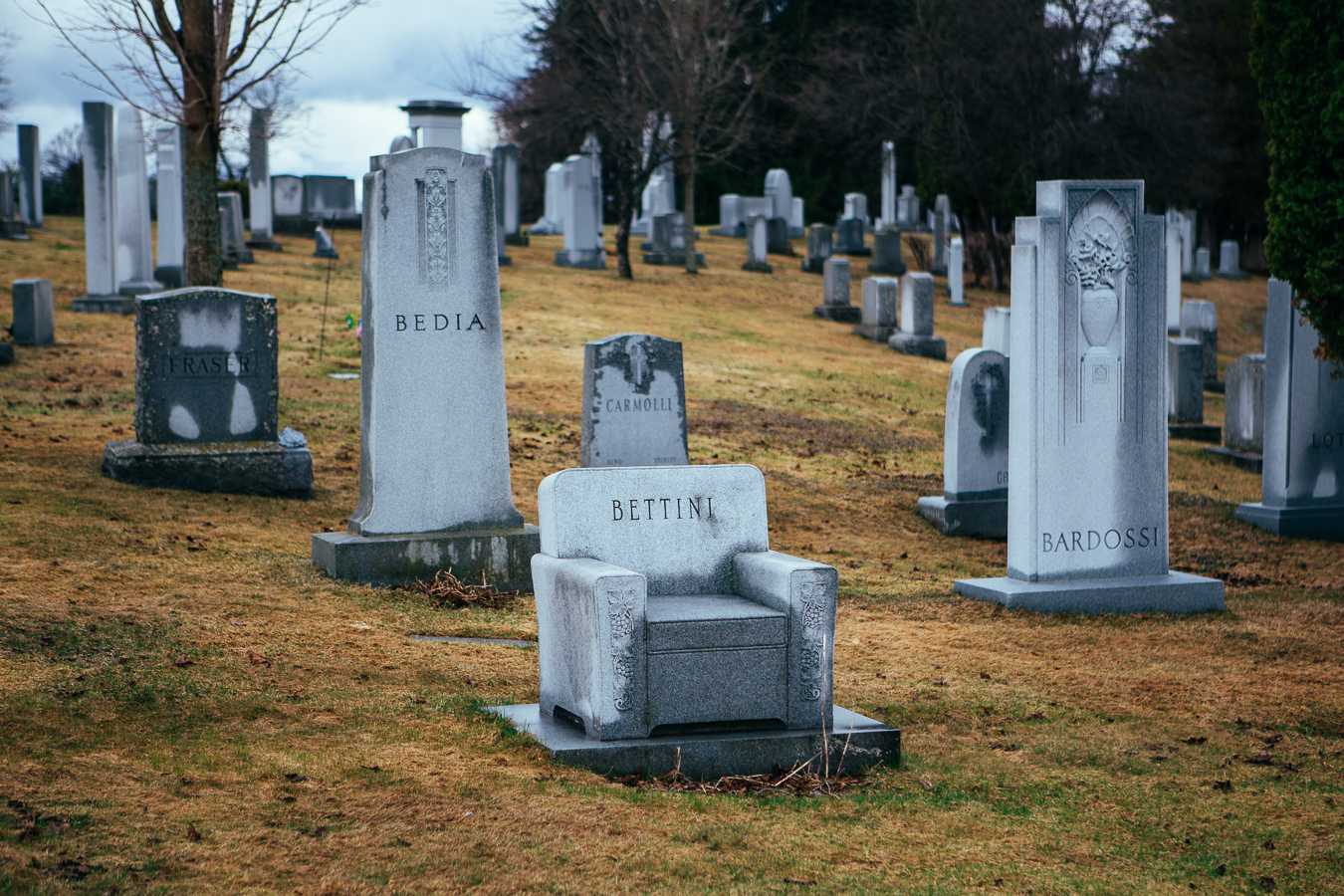 It's full of beautifully carved tombstones with really unique designs. Bettini must have loved to sit.