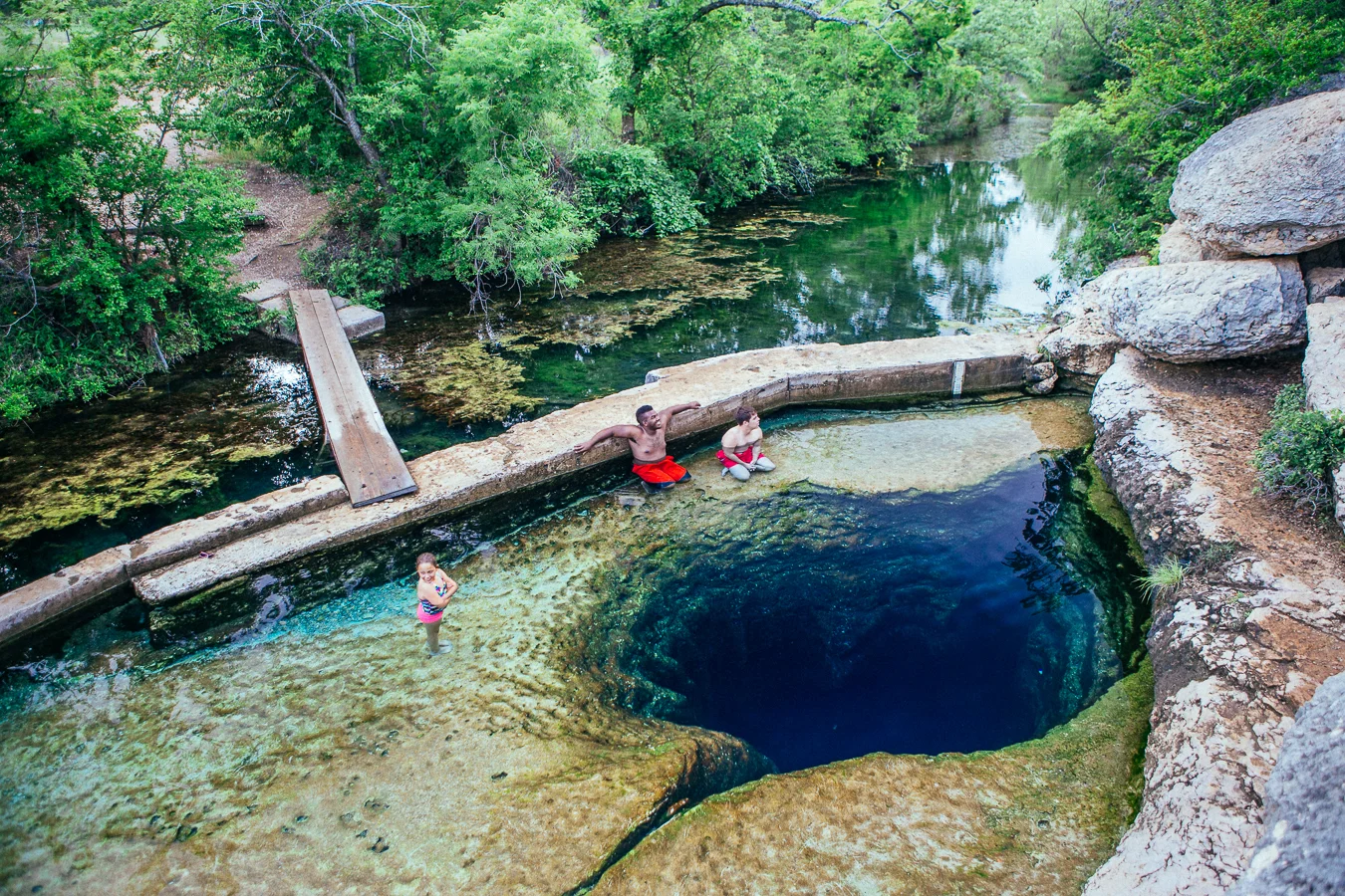 ...but look at that! Jacob's Well is a cave with a depth down to 120'. Story is that before the surrounding areas were developed (1920's), the spring gushed water up to 6' in the air.