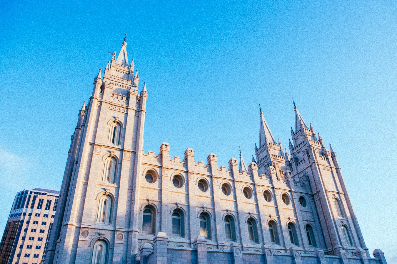 When many people think of SLC they typically relate it to the large Mormon community there.