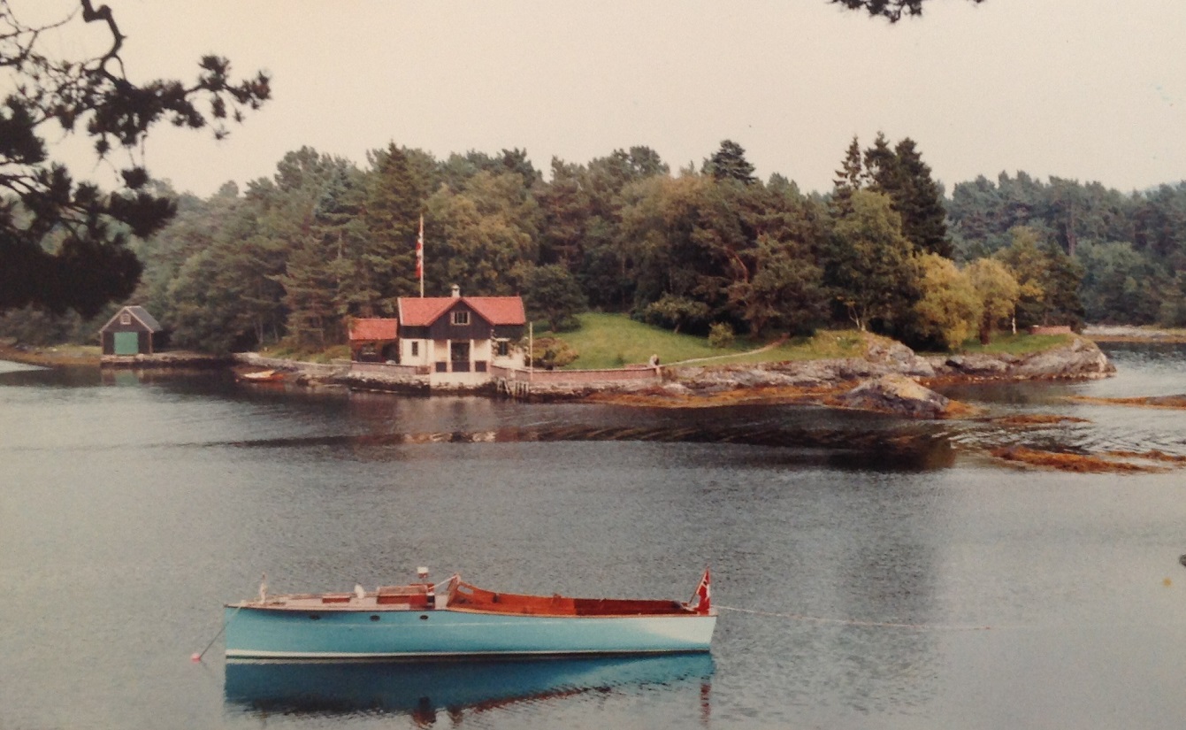 "Amy" designed and built by Lars Halvorsen. Helle in Norway c 1910.