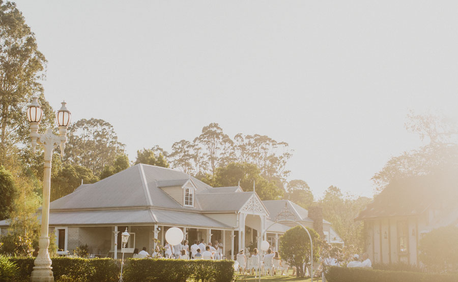 velleron house gold coast brisbane wedding photographer wedding albums finch and oak paul bamford29.jpg