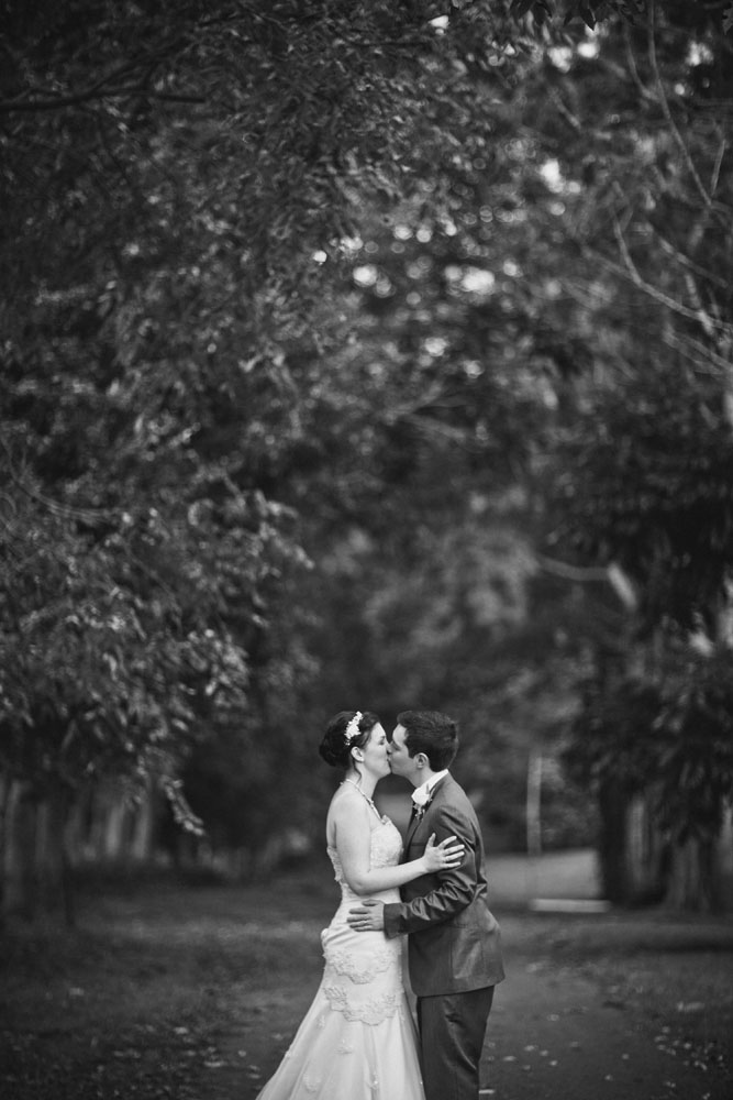 mount tamborine gold coast brisbane wedding photographer wedding albums finch and oak paul bamford51.jpg