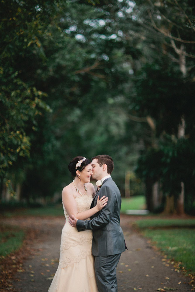 mount tamborine gold coast brisbane wedding photographer wedding albums finch and oak paul bamford52.jpg