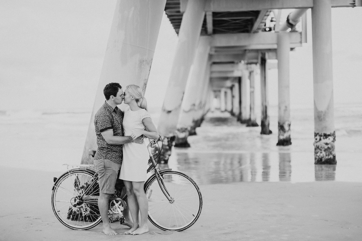 11 Gold Coast Wedding Photographer Beach.jpg