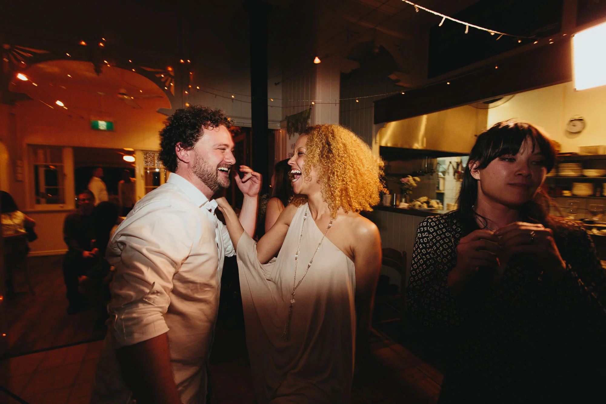 184_maviss-kitchen-wedding-photographer.jpg