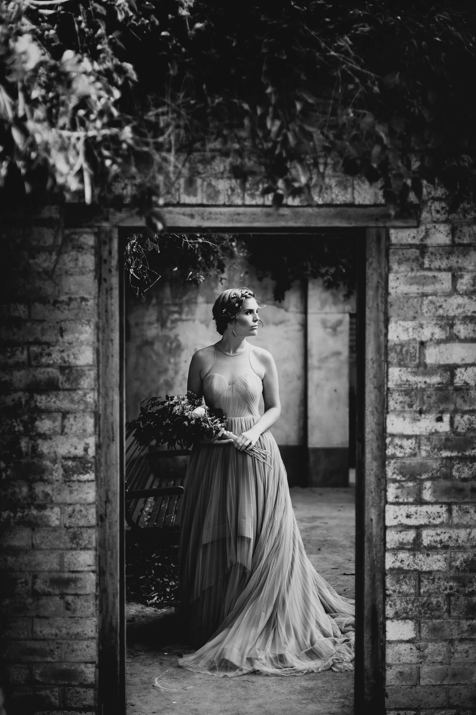 041_power_house_wedding_finch_and_oak.jpg