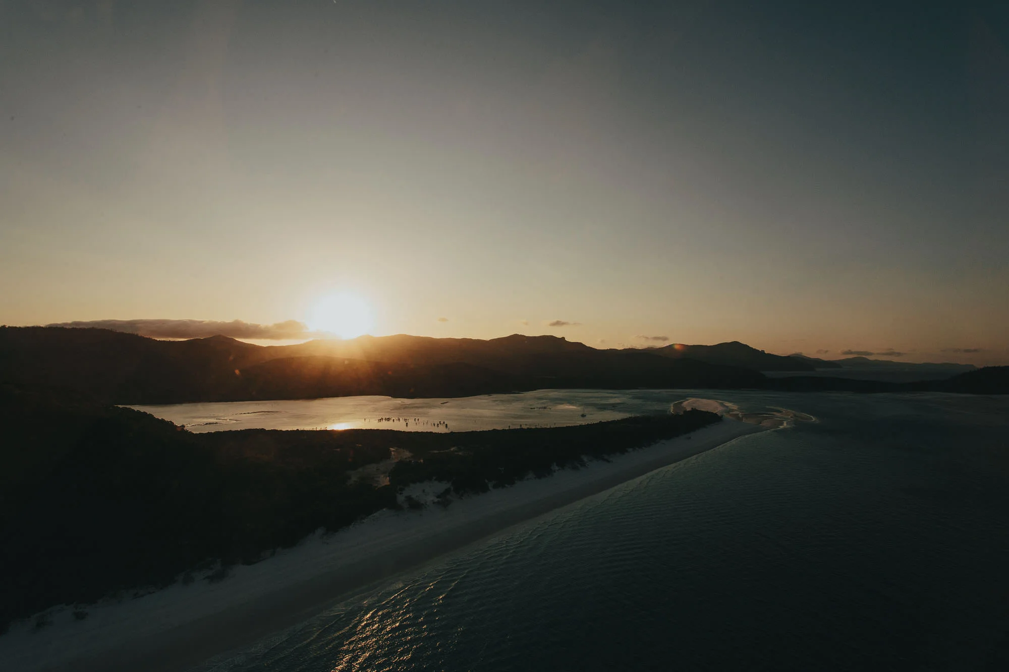hamilton island finch and oak paul bamford 102.jpg