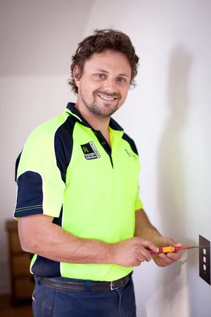 Solar_power_installer_Blairgowrie.jpg