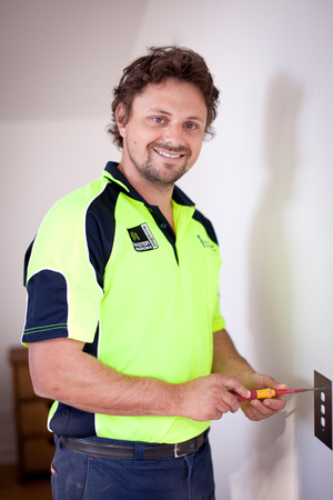 Solar_power_installer_Sandhurst.jpg