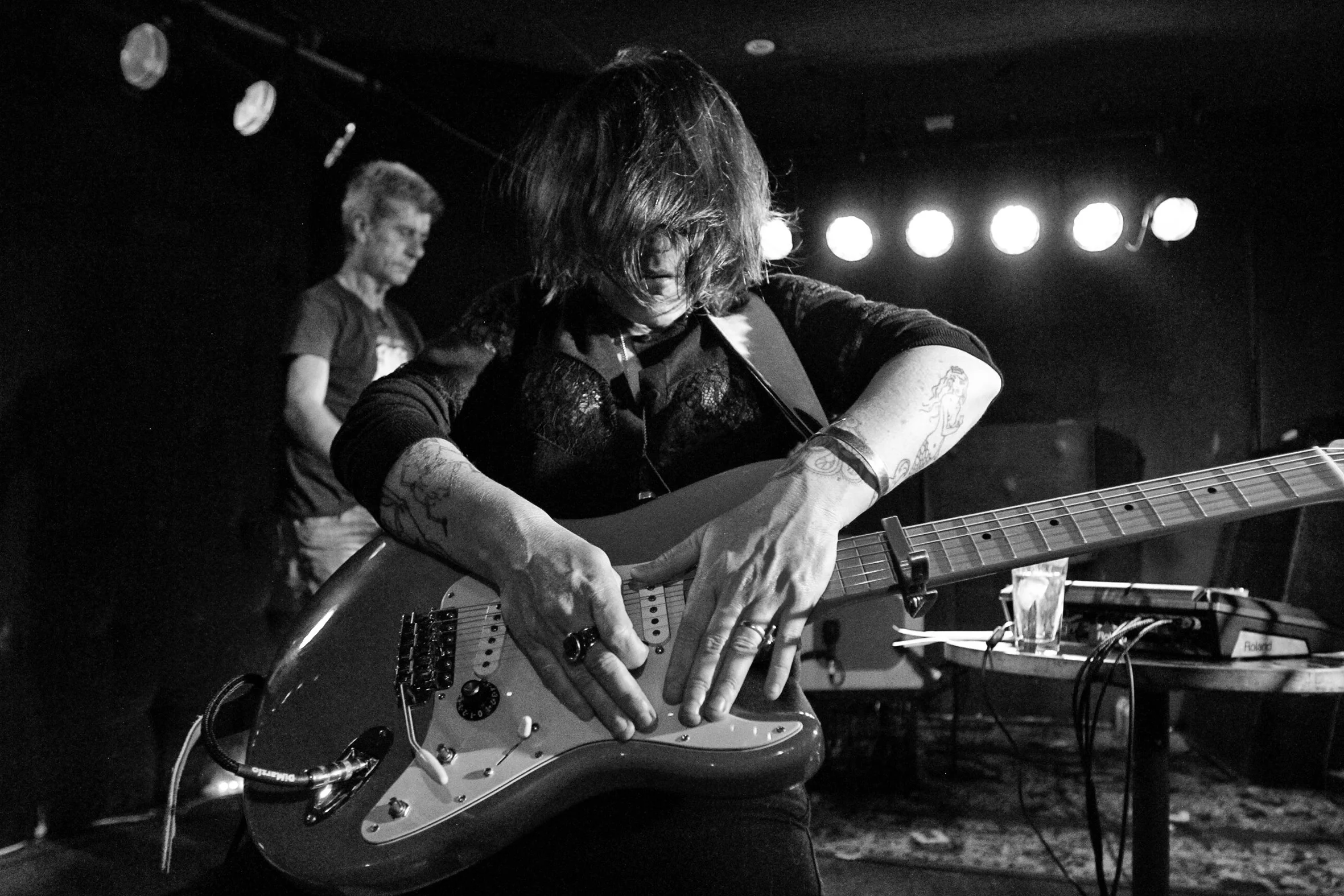 ABBE MAY - MOJOS BAR, 2015