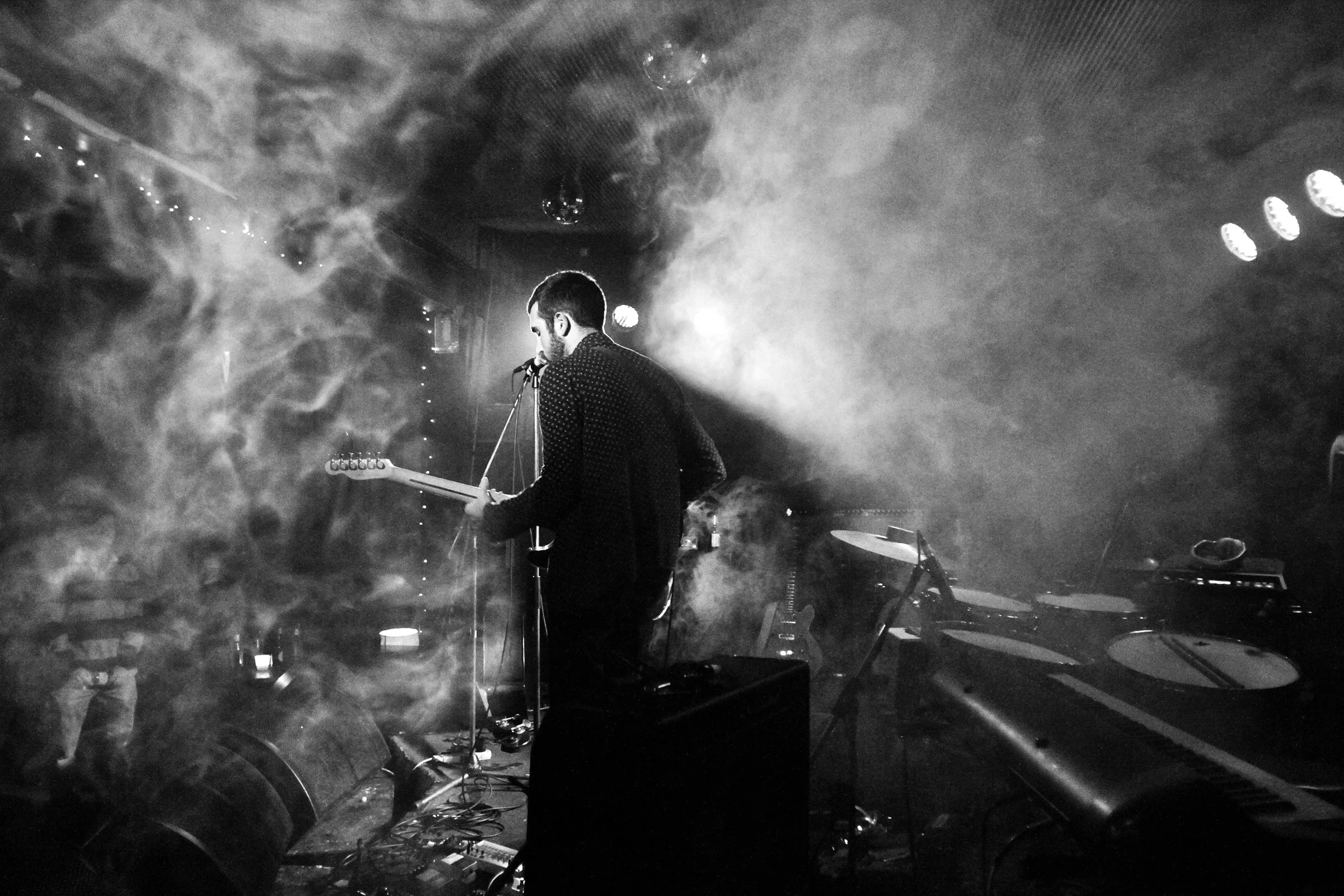 BENJAMIN WITT - MOJOS BAR, 2015