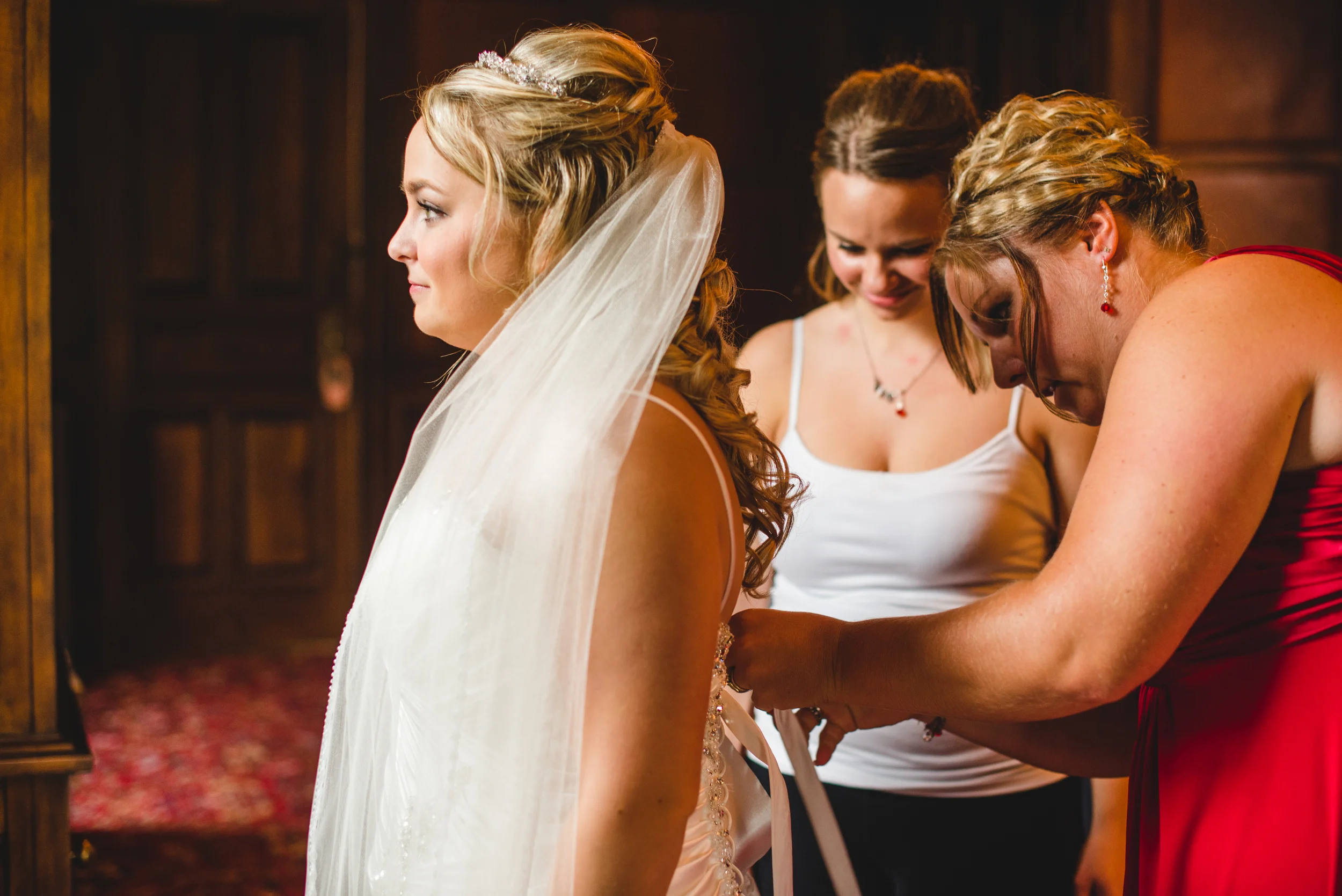 Importance of a Personal Attendant | Minneapolis & St Paul Wedding Photographer | For the Bride