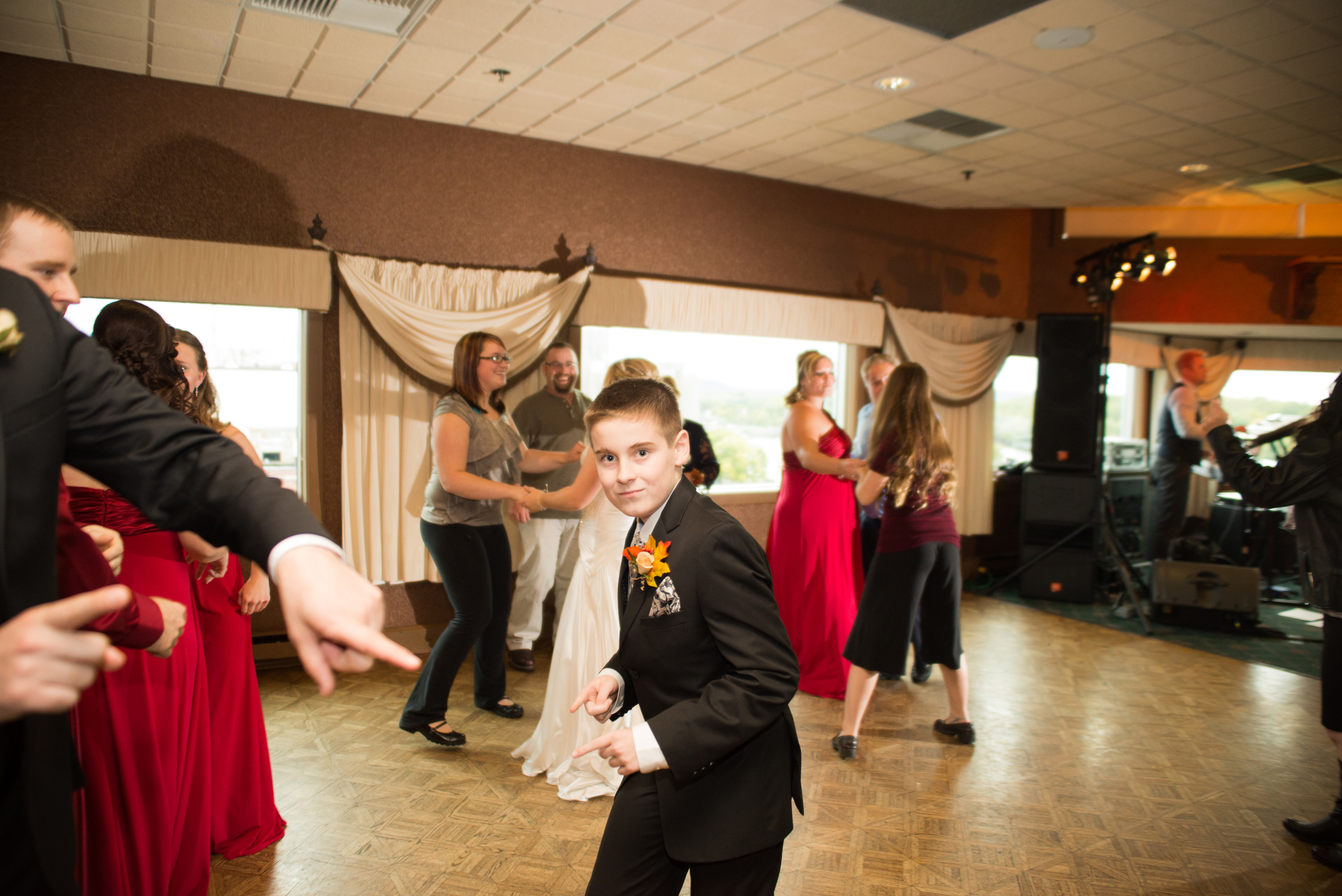 20141005Nikki&JaredWEDpart2maw557.jpg