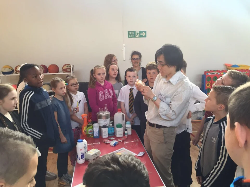 Aaron at Eastbank primary: what makes cakes soft and fluffy?!