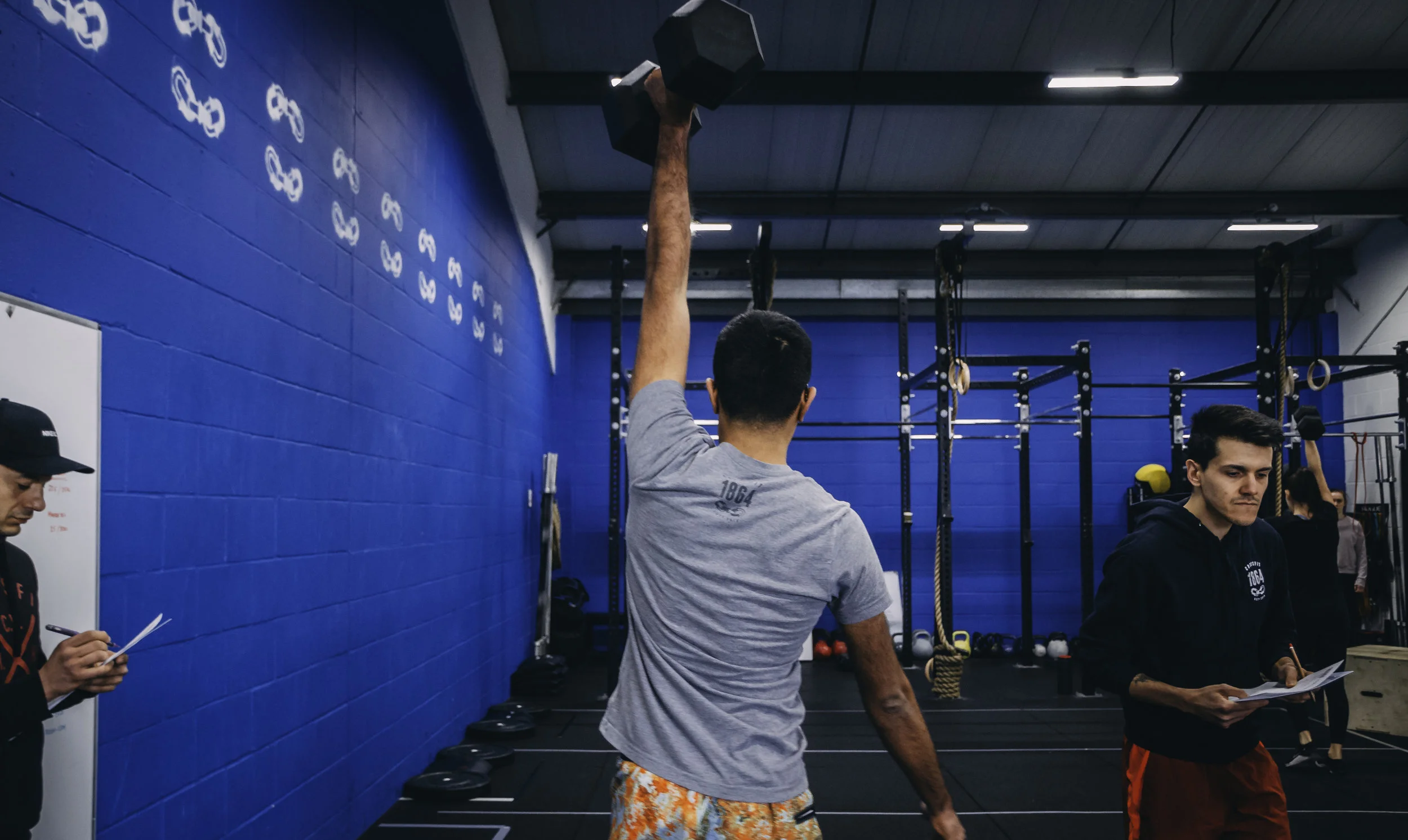 dumbbell-crossfit.jpg