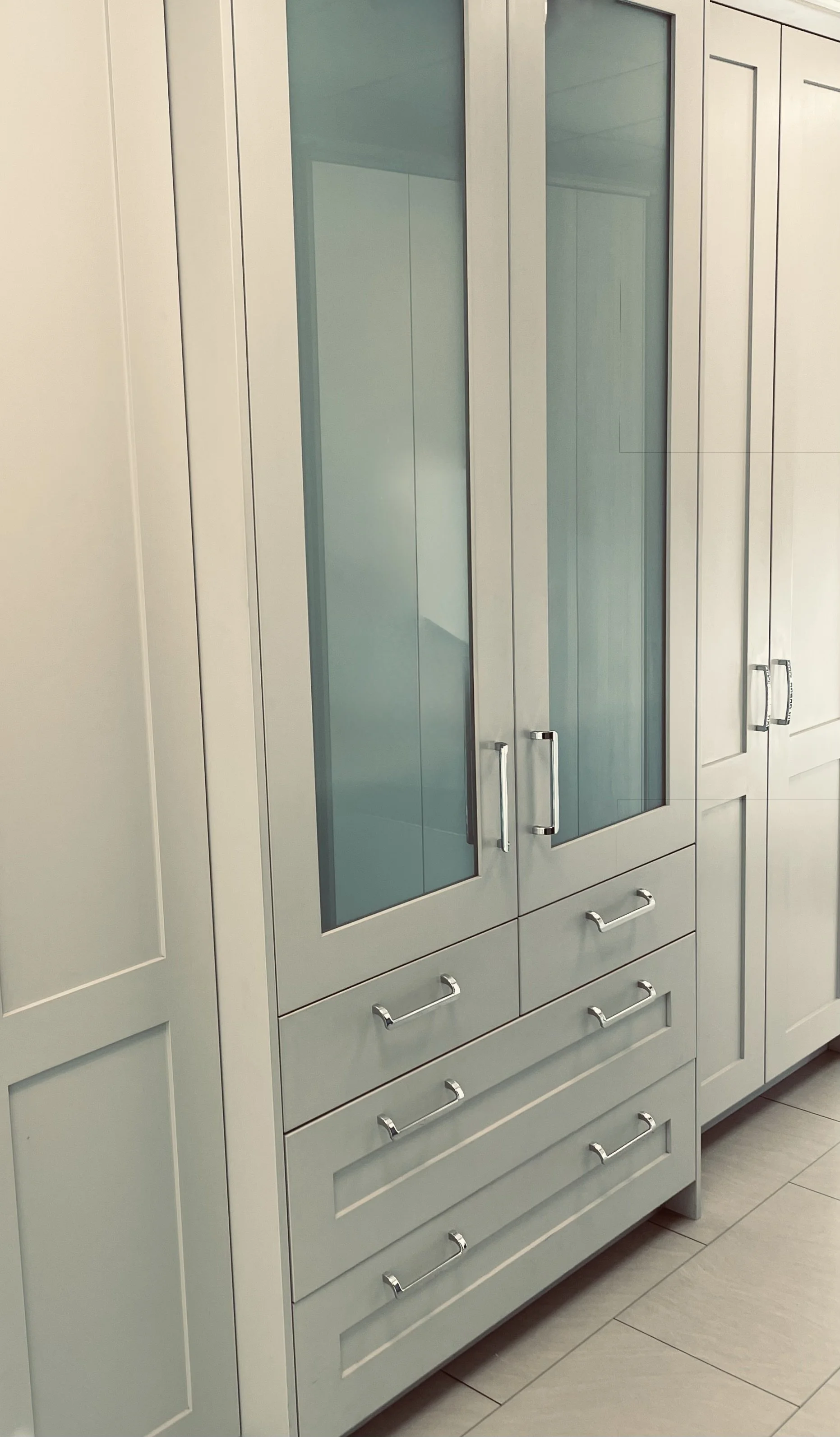 Kitchen cabinet glass doors. Twickenham Richmond Teddington