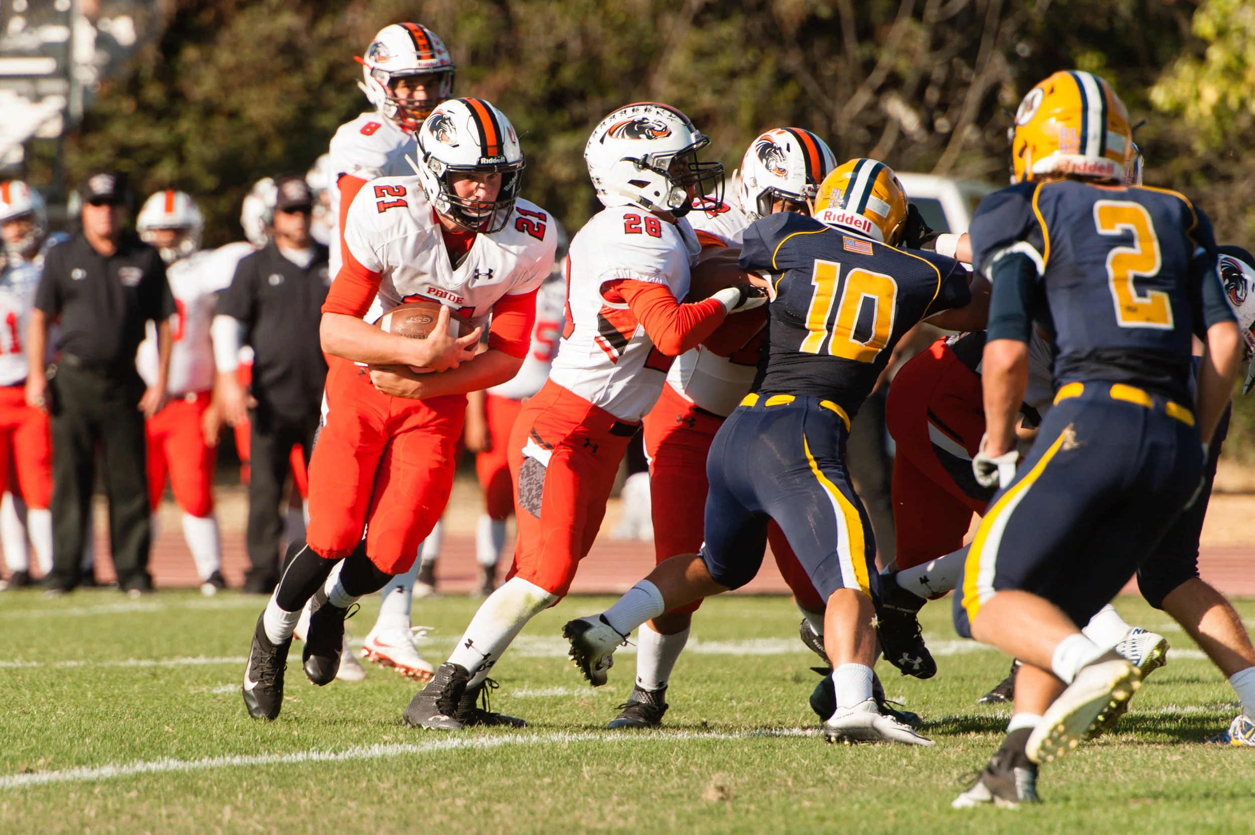 HMB vs Menlo Photographer Becky Ruppel VIEW >