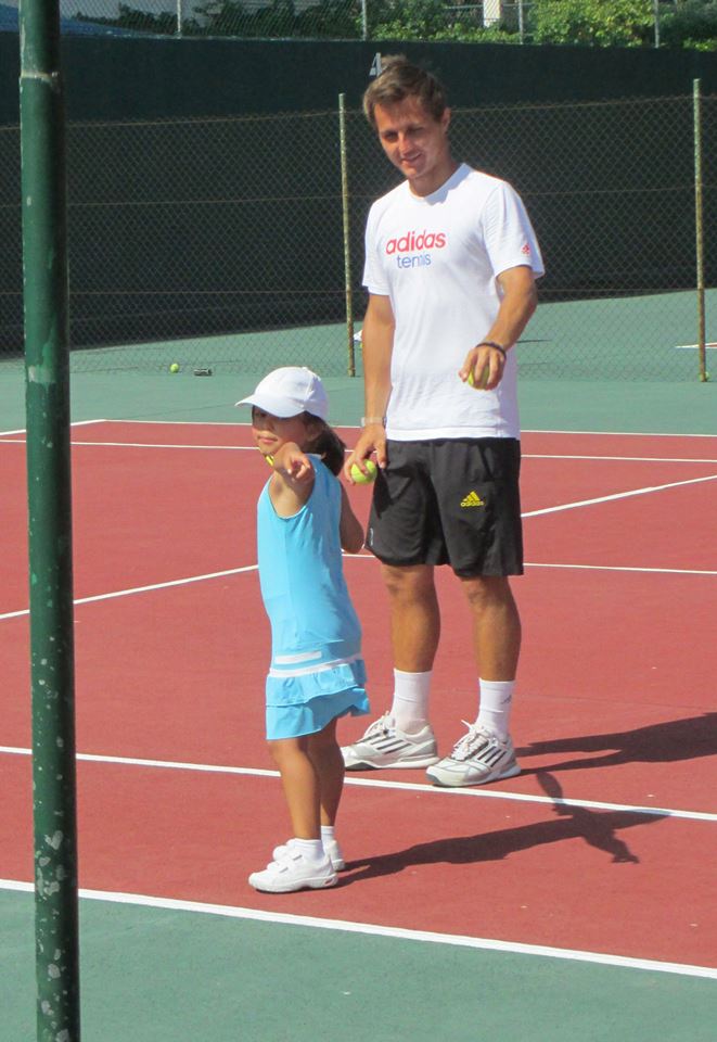 Nikki teaching the young Mercedes.