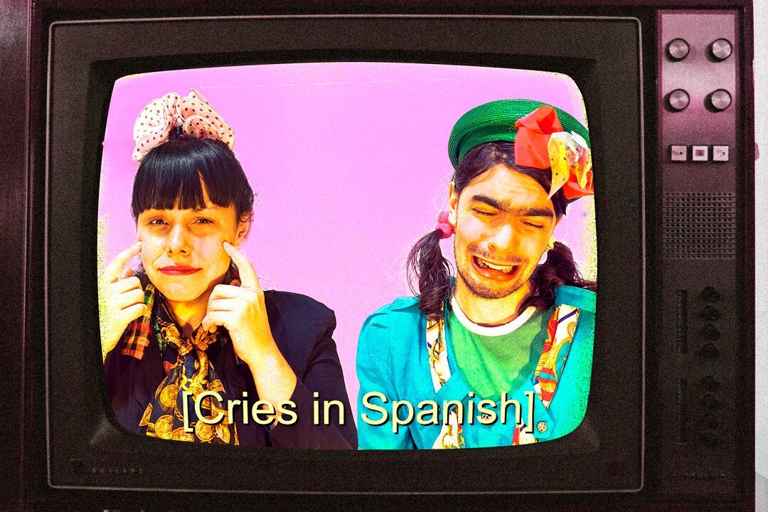 Liz Ferrer & Bow Ty