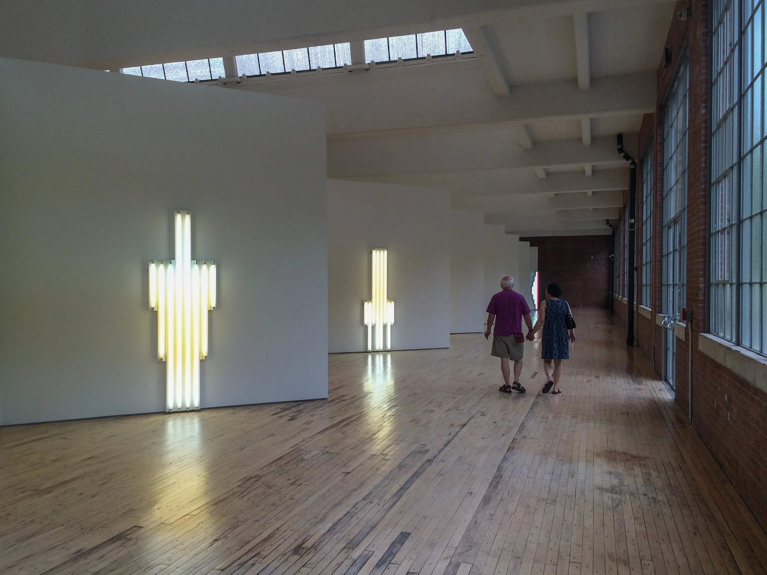 5.16_DiaBeacon_DanFlavin_SSD.jpg
