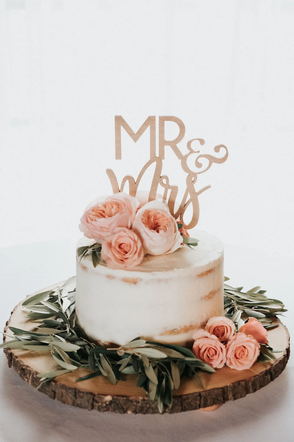 Rel Cake Real Flower Cake