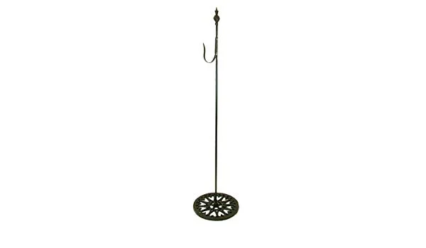 Free Standing Shepherd Hook.jpg