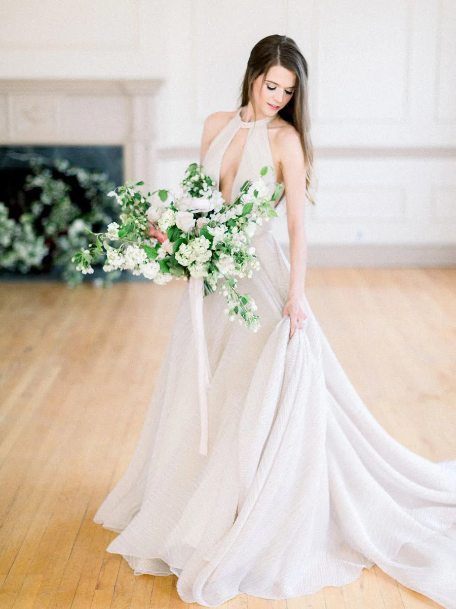 modern-romantic-floral-design-in-the-midwest.jpg