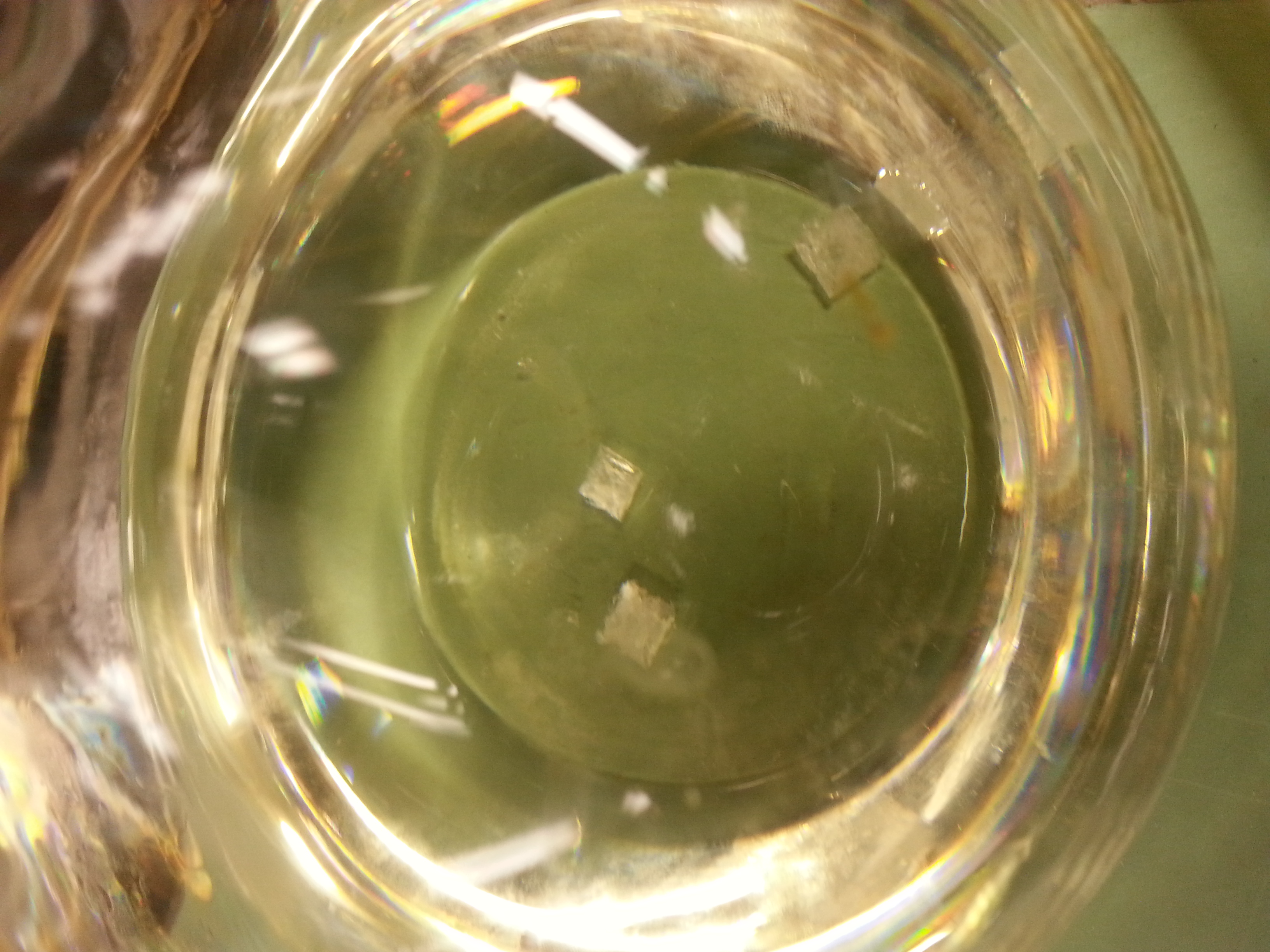 PPh 3 crystallising from acetone.
