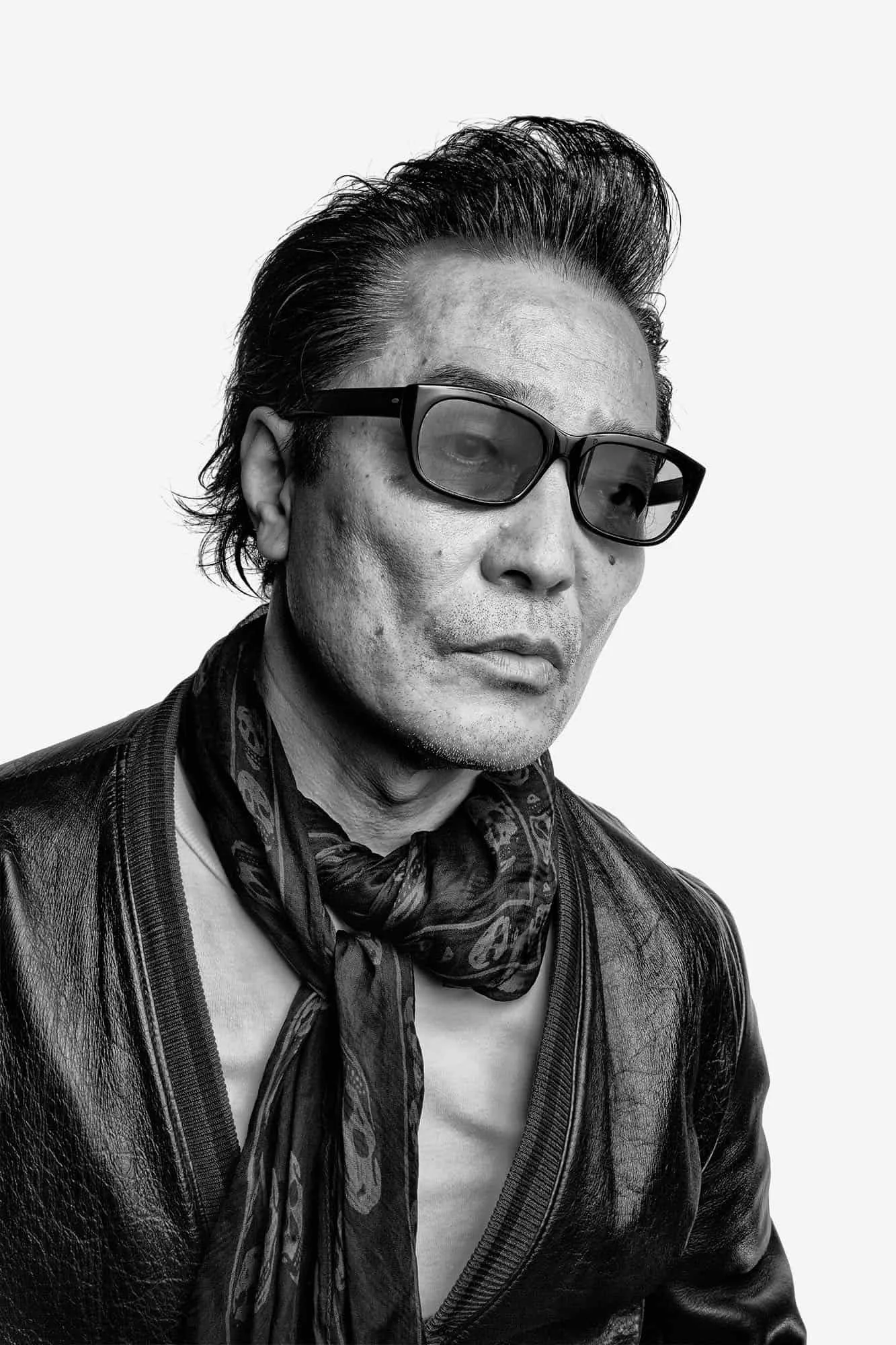 Pitpi-Cools-Rockabilly-Singer-Rollerzoku-Editorial-Portrait.jpg