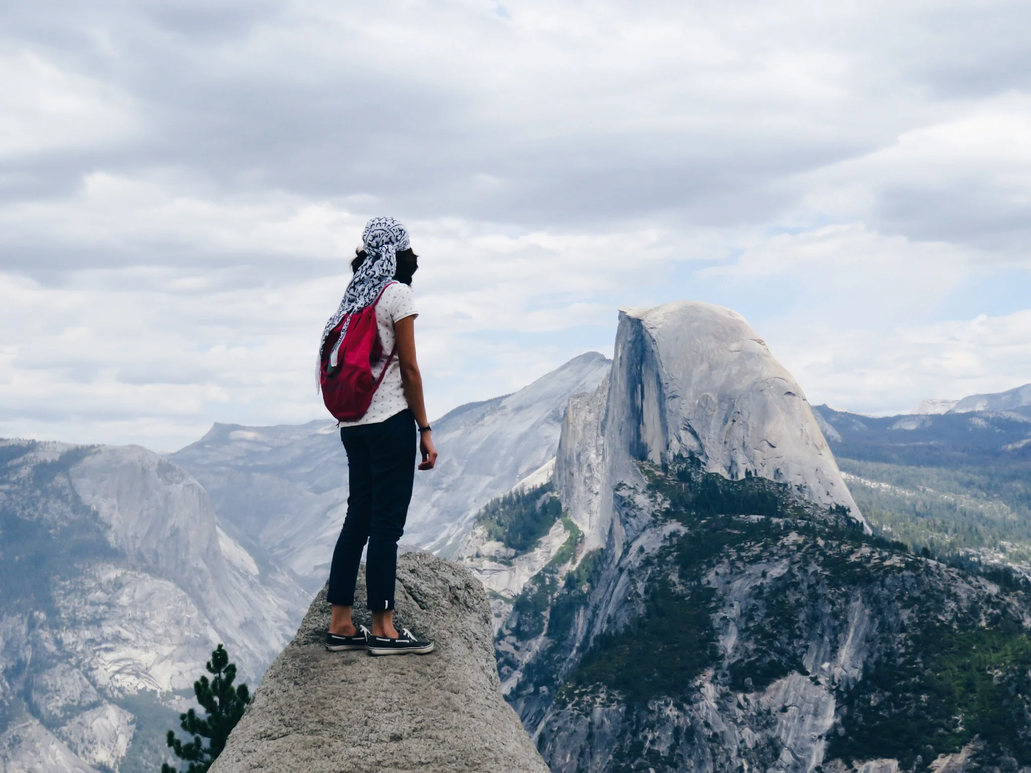 Yosemite National Park, California: The day I was a little bit taller than Half Dome. This was my third time in Yosemite National Park. I love what Yosemite has to offer. My first time in Yosemite was in 2014, and it was the first of three national parks that I visited that year, after Joshua Tree and Death Valley.