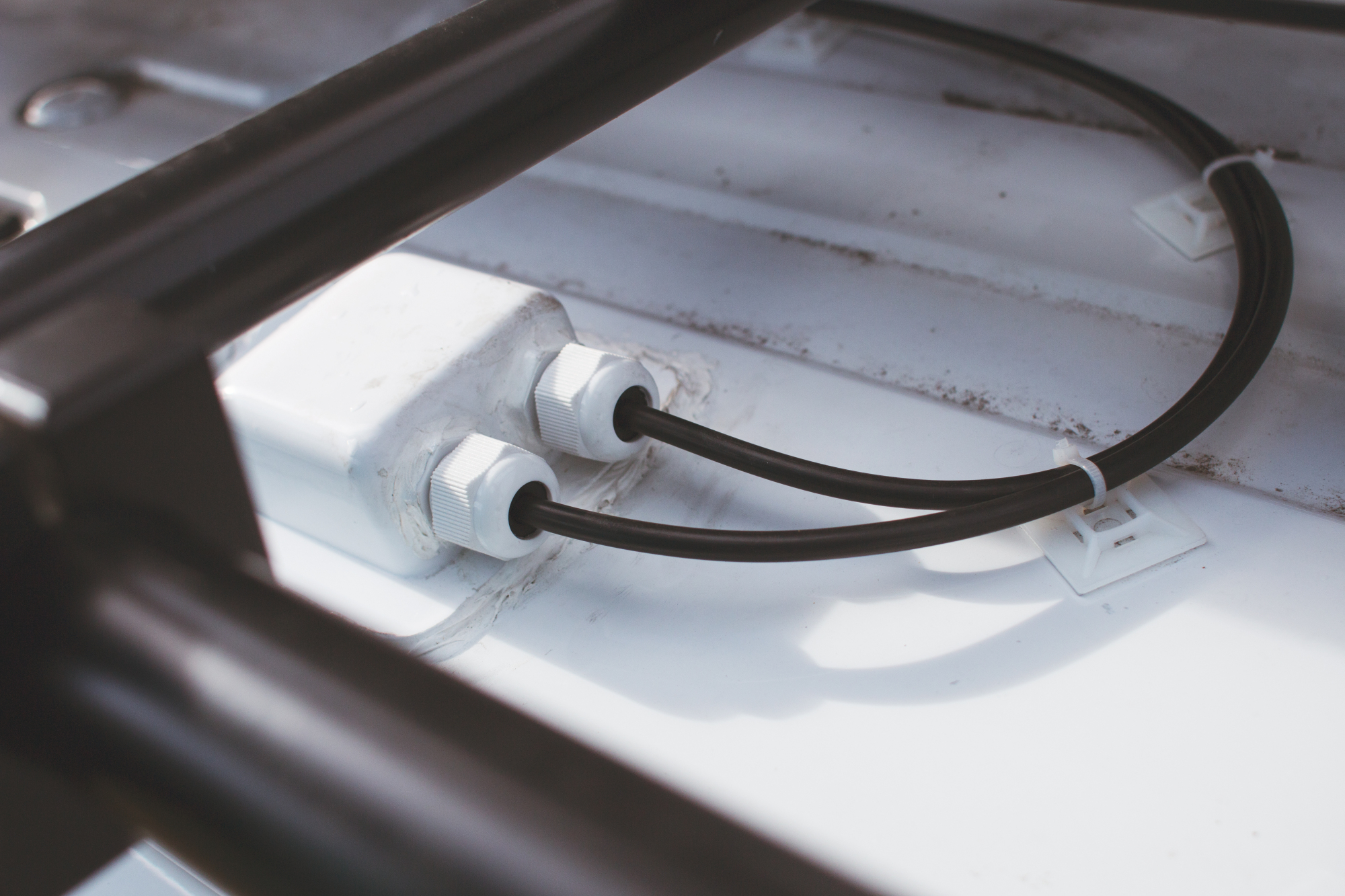 This cable box is what allows our wiring to go from the house battery up to the roof.