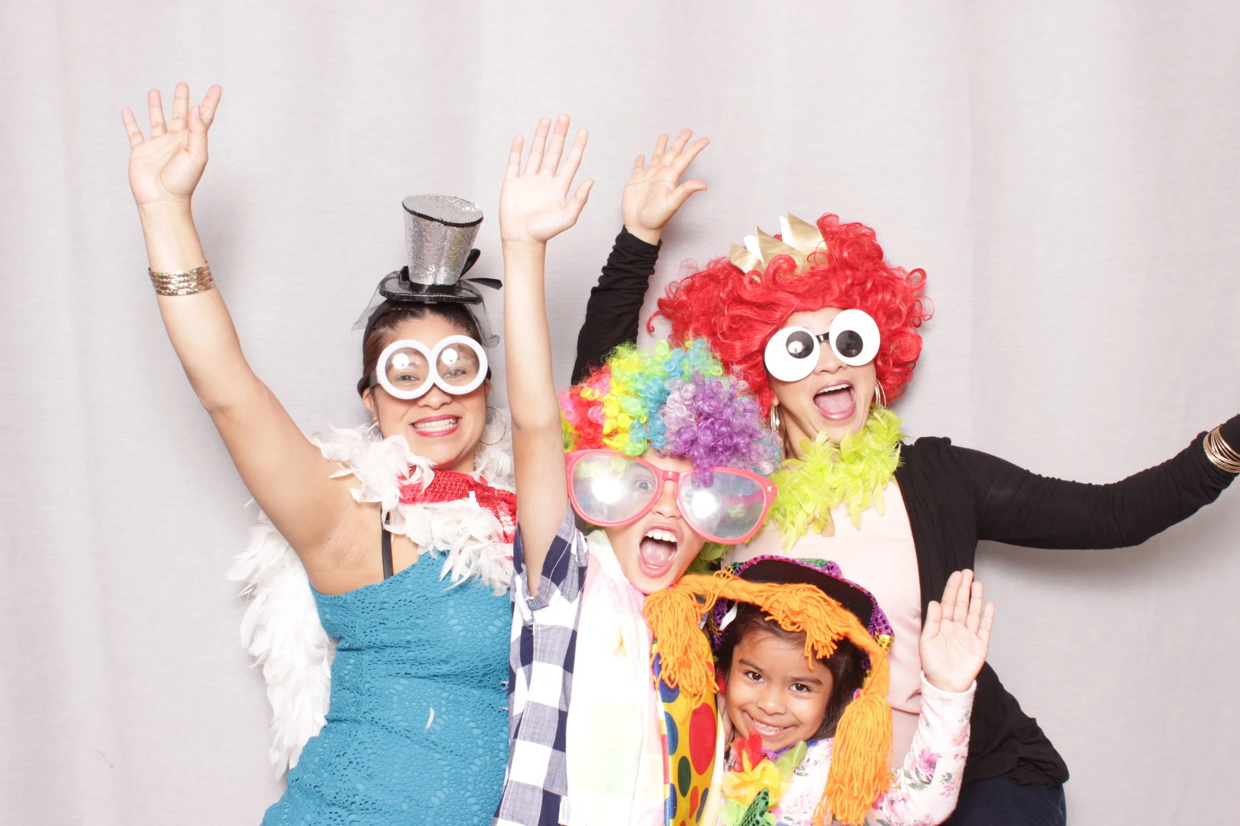 Chico-photo-booth-rental-quick-setup