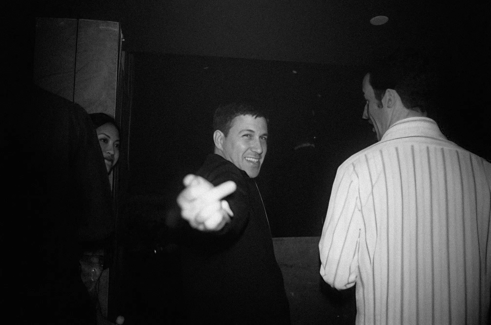 topazThreeFinger-gigapixel-low resolution v2-4x-faceai v2.webp