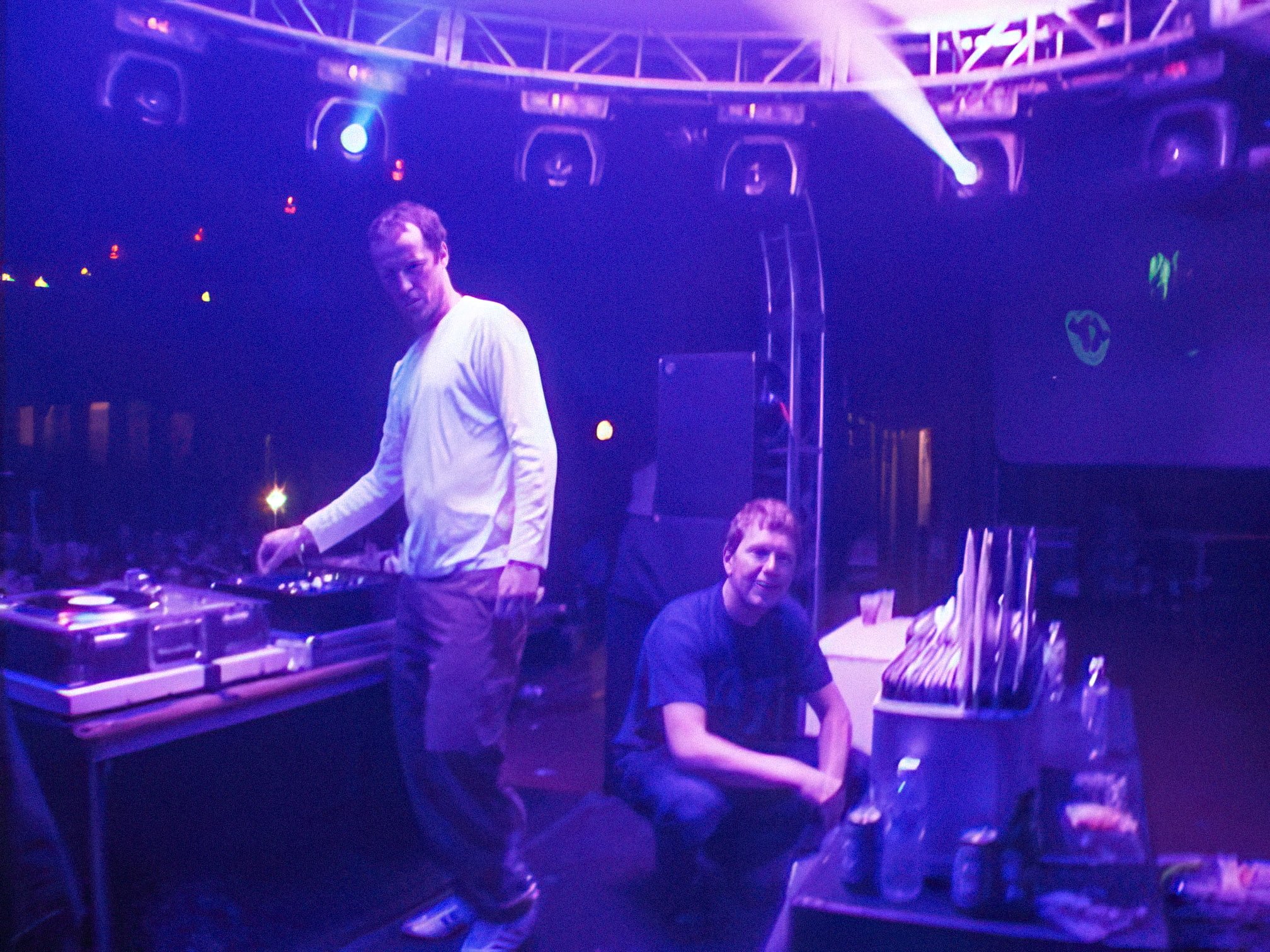 topazS&Dat-camera-gigapixel-low resolution v2-4x-faceai v2.jpg