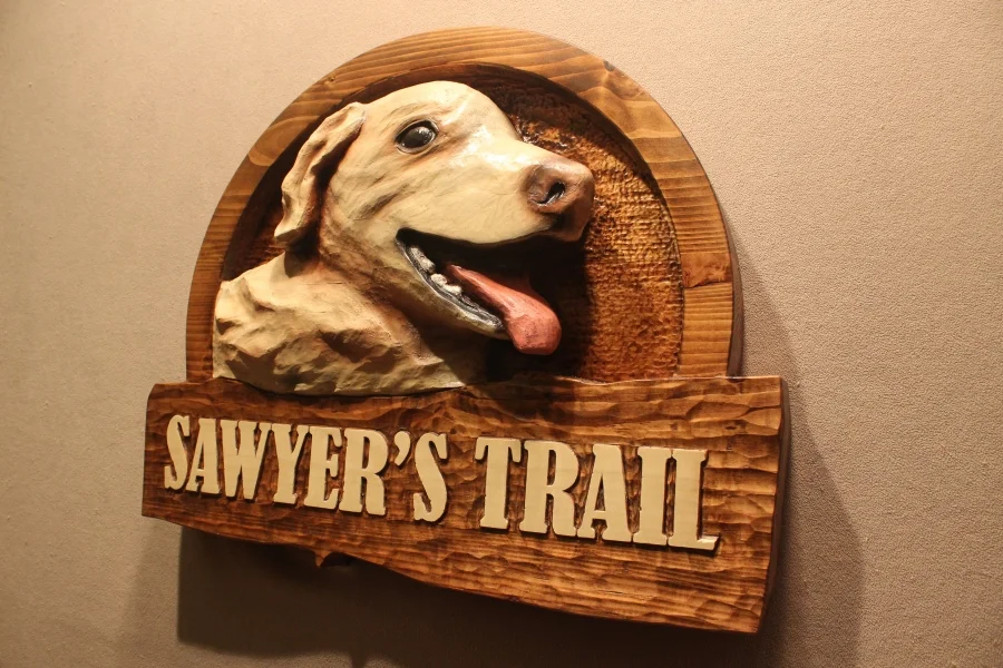 CUSTOM DOG SIGNS