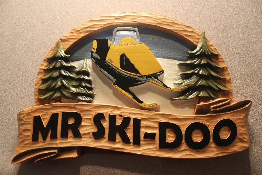 Ski Signs by Lazy River Studio - www.lazyriverstudio.com 