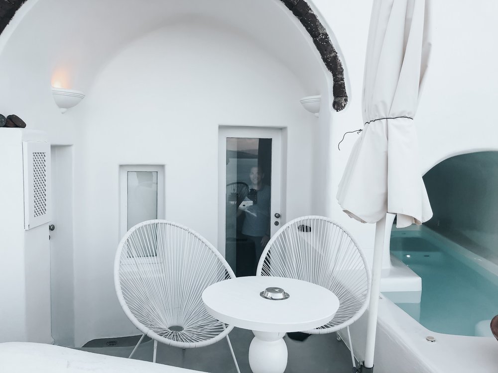  our Santorini airbnb 