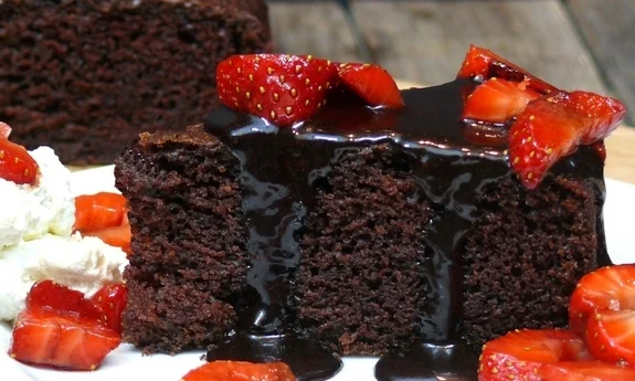 strawberry chocolate cake.jpg