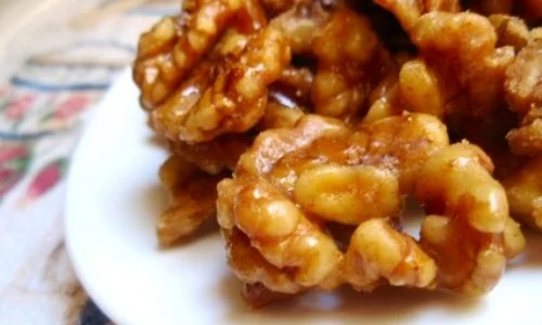honey ginger walnuts.jpg