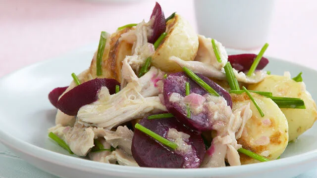 chicken+and+beet+salad.jpg