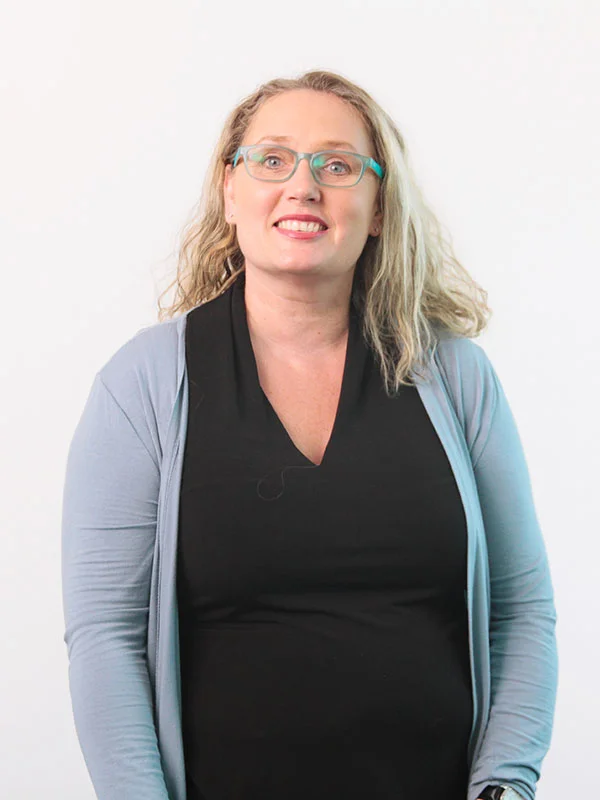 Suzanne Scully – Bookkeeper