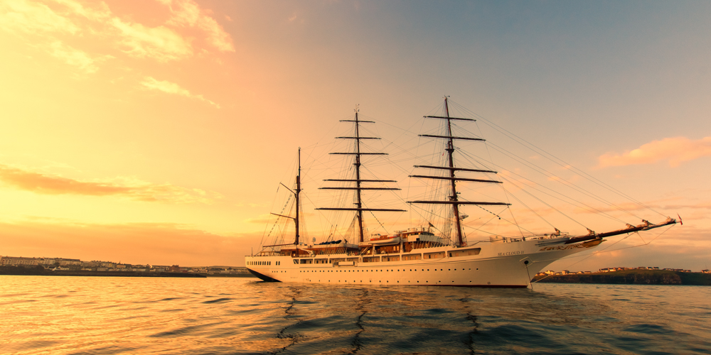 Sea Cloud II-32x16.jpg