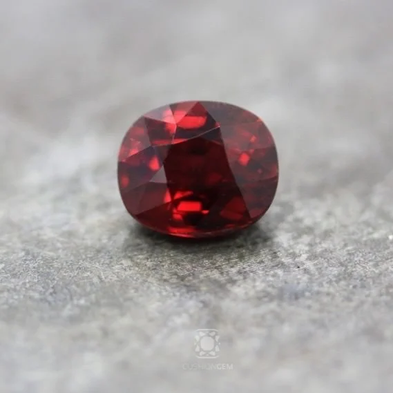 1.22cushionrubyCGMAL01.jpg