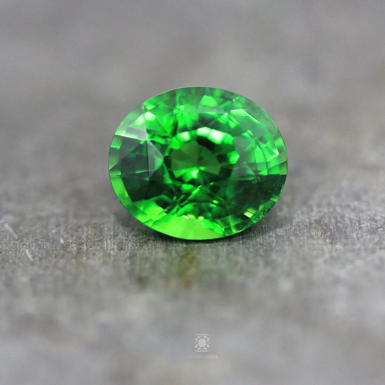 2.55 Oval Tsavorite
