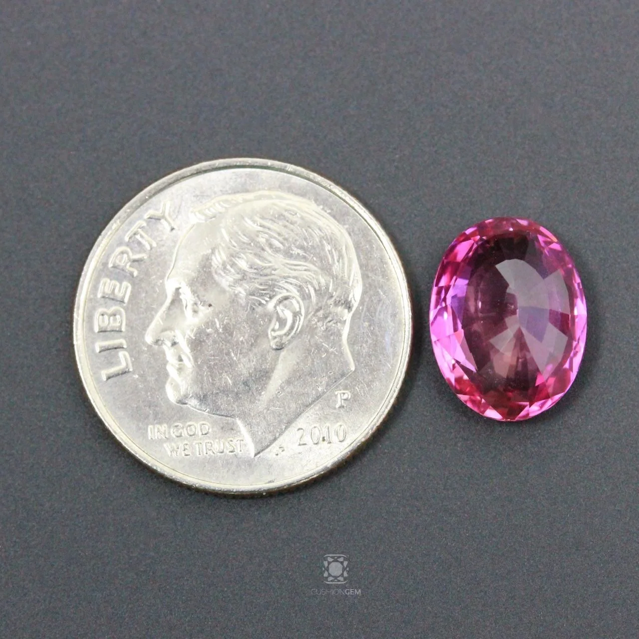 3.52ovalpinksapphiremal CG06.jpg