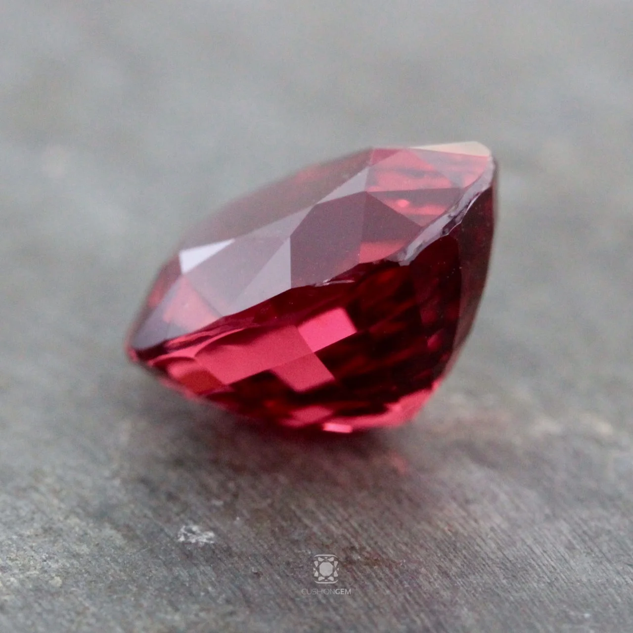 5.08cushionredspinelmal CG03.jpg