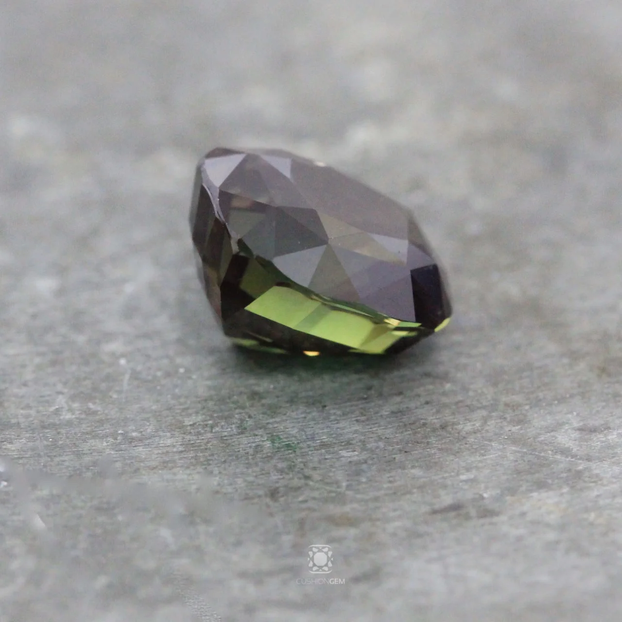 5.66cushionalexandritemal CG03.jpg