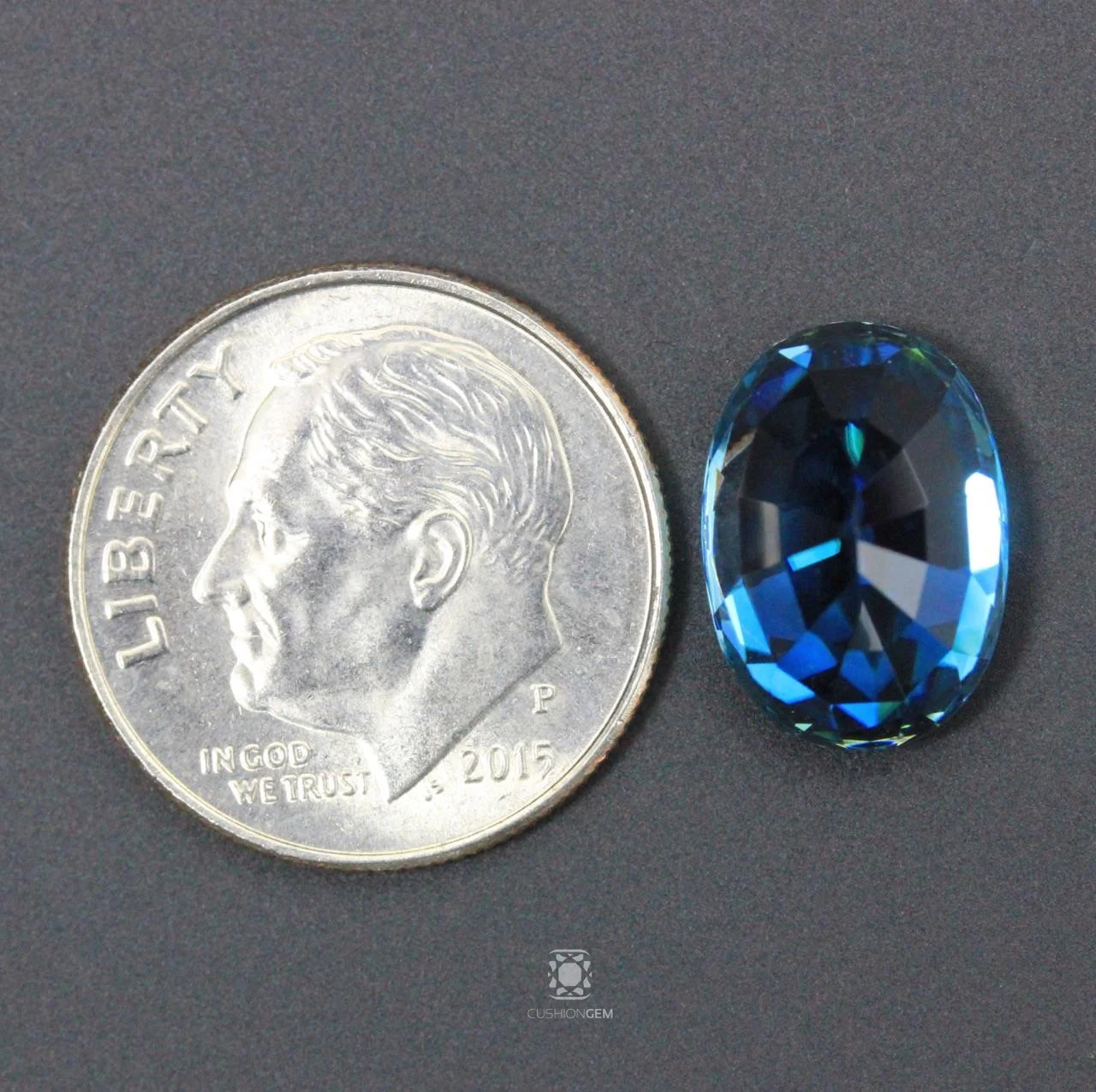 8.46ovalbluezirconmal CG05.jpg
